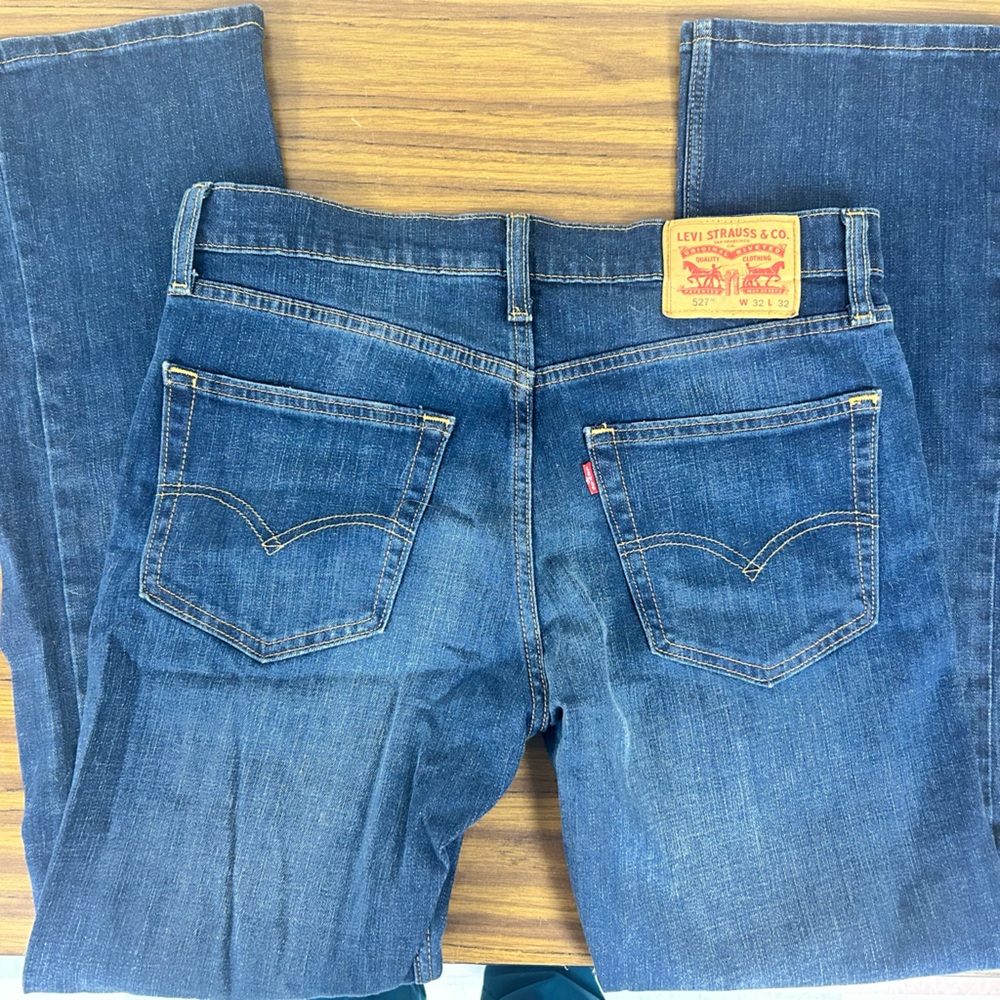 Like New •Levi’s Men’s Jeans• waterless 32W/32L - Picture 1 of 5